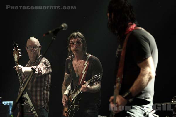 EAGLES OF DEATH METAL - 2009-03-27 - PARIS - Le Bataclan - 